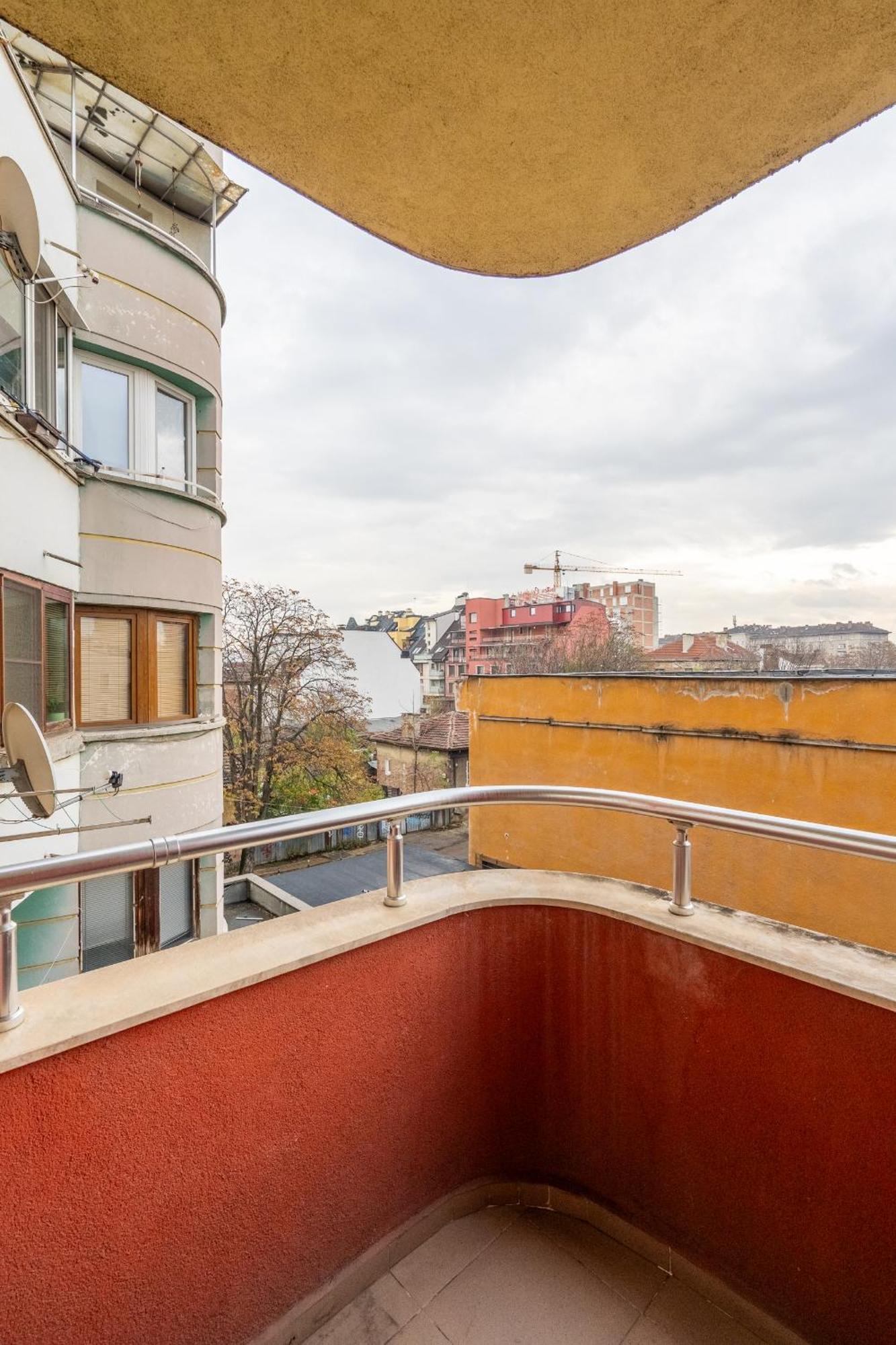 Premium Comfy 2Bdr Apt - Free Parking - Fast Wi-Fi Szófia Kültér fotó